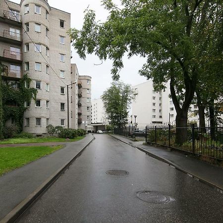 Cozy&Quiet, 5 Floor, 800 Meters From Harbour Apartment Tallinn Bagian luar foto