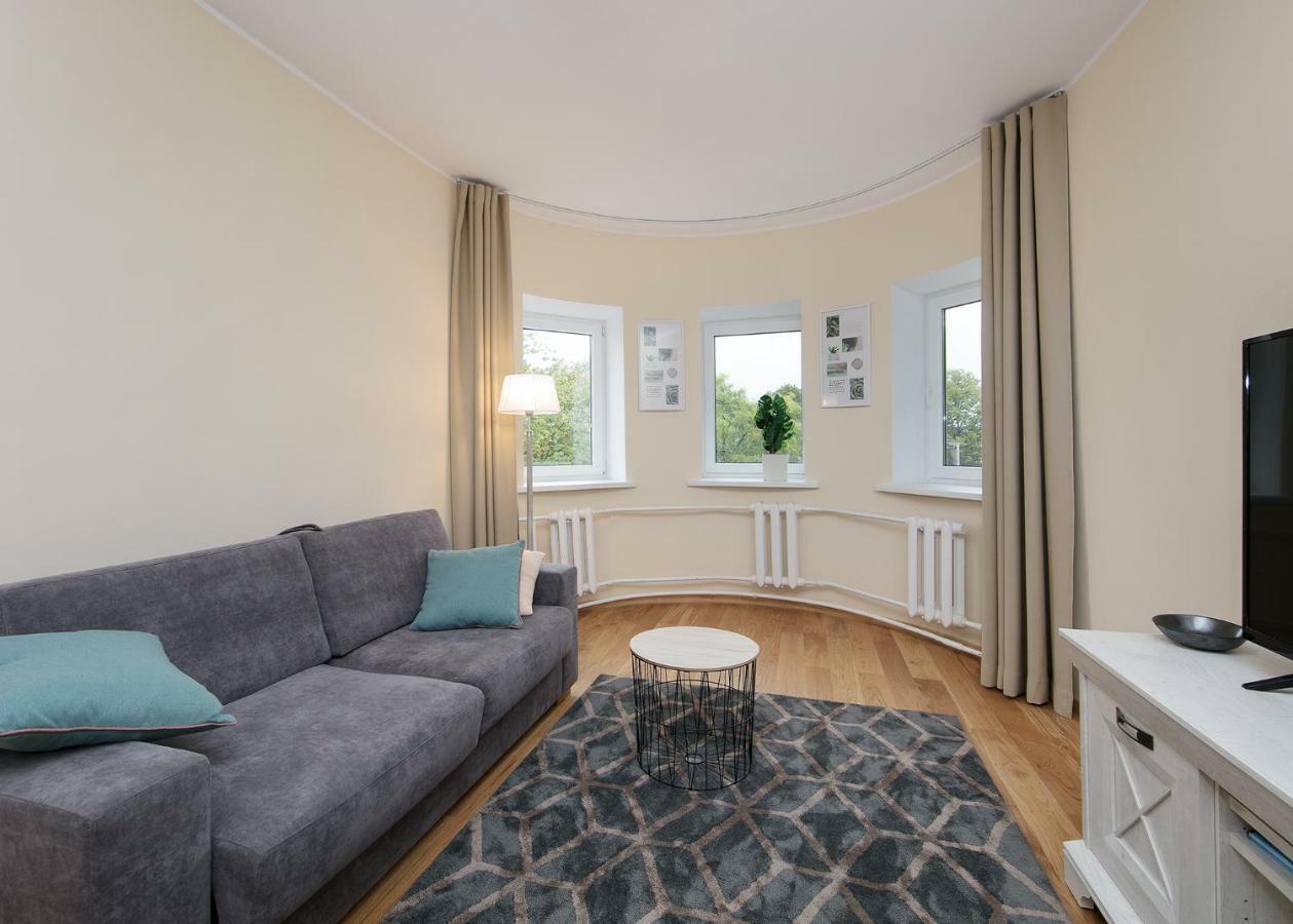 Cozy&Quiet, 5 Floor, 800 Meters From Harbour Apartment Tallinn Bagian luar foto