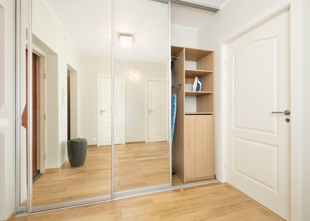 Cozy&Quiet, 5 Floor, 800 Meters From Harbour Apartment Tallinn Bagian luar foto