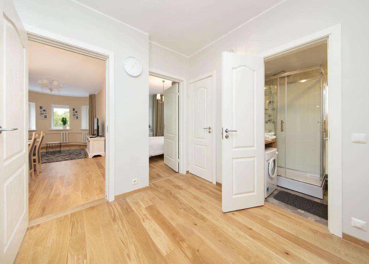 Cozy&Quiet, 5 Floor, 800 Meters From Harbour Apartment Tallinn Bagian luar foto